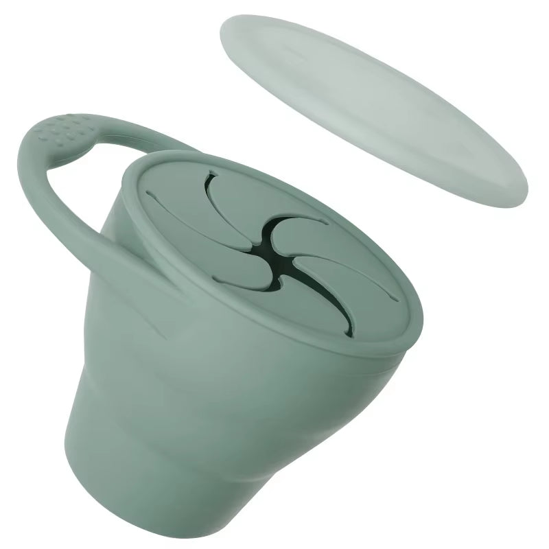 100%Food Safe Approve Silicone Container for Small Items Fashionable Snack Cup Portable Food Cup with Lid Baby Accessories